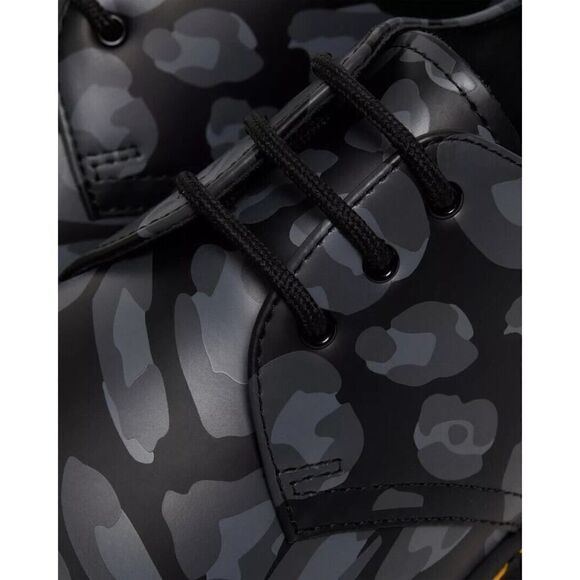 NEW Dr. Martens 'Skull Leopard Print' Oxford Leather Shoes Black Mens Size 6 - Picture 2 of 7